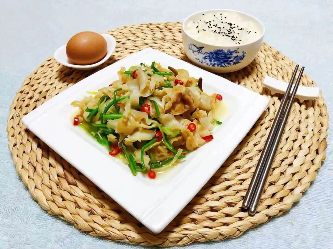 【蔥爆海螺片】做法|味道鮮美，營養(yǎng)充足，快試試動手制作吧
